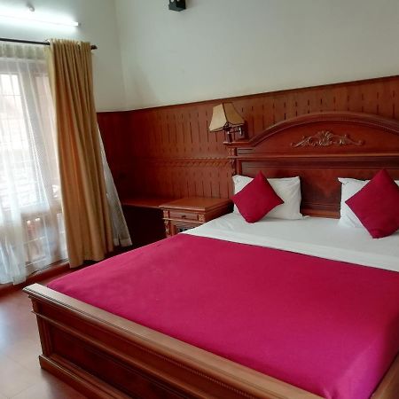 Hôtel Nikhil Ayurvedic Heritage à Varkala Extérieur photo