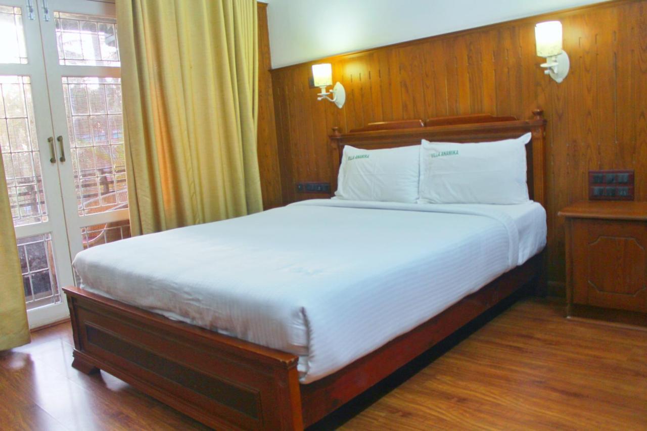 Hôtel Nikhil Ayurvedic Heritage à Varkala Extérieur photo
