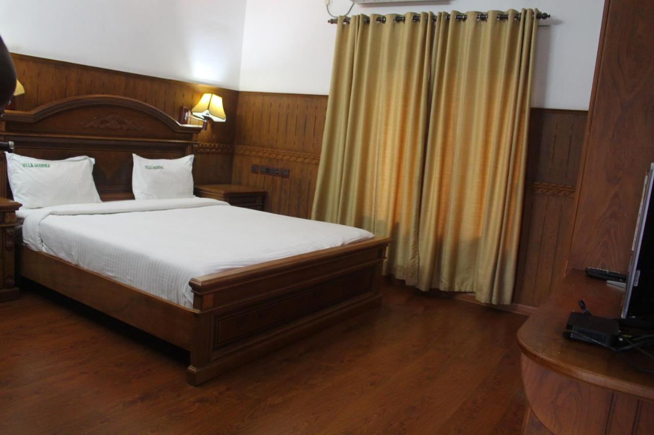 Hôtel Nikhil Ayurvedic Heritage à Varkala Extérieur photo